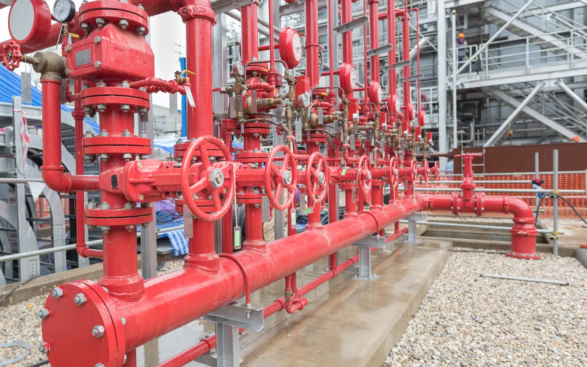 Sprinkler risers with control valves